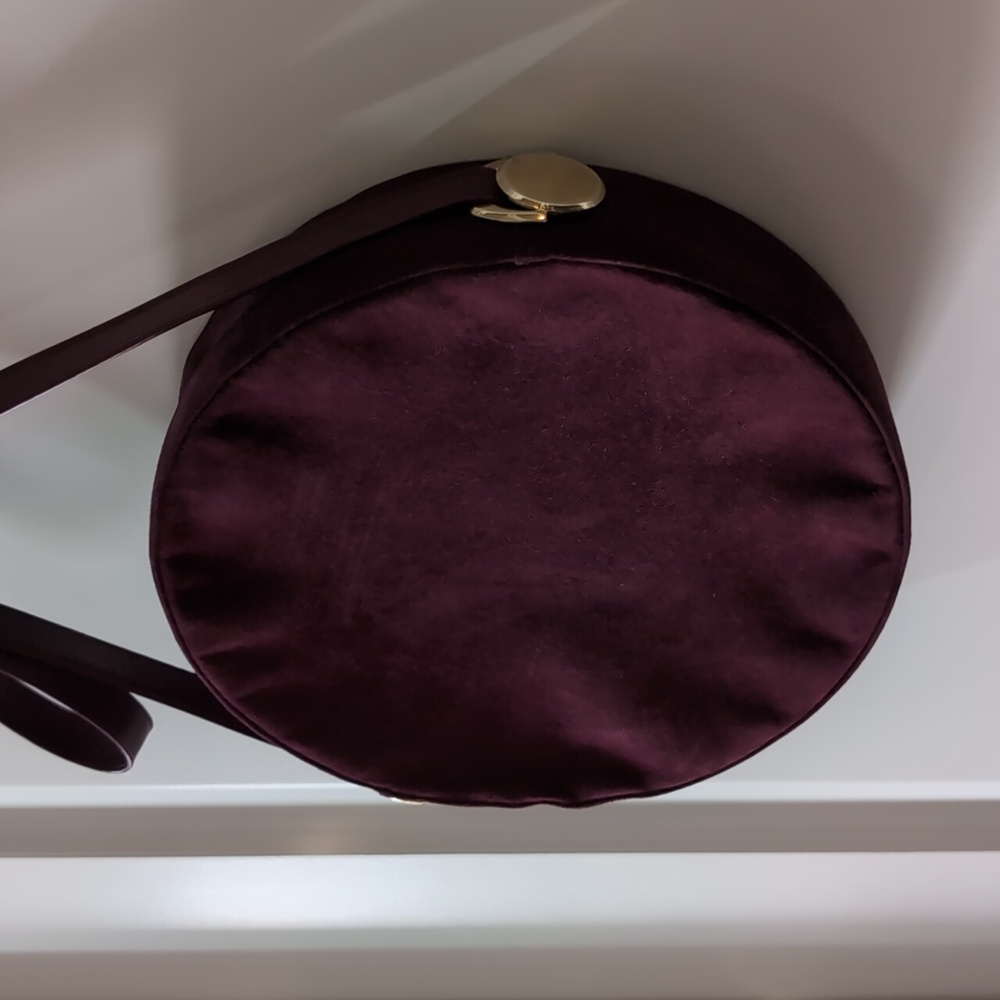 CHARLES Jordan Maroon Crossbody leather purse